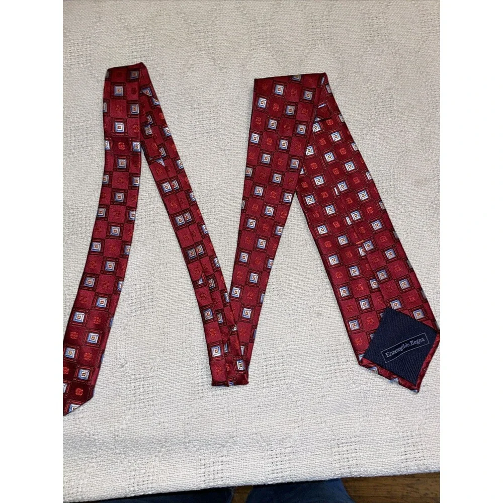 Ermenegildo Zegna Men’s Dress Tie Sz 59” 3.5” Red Geometric Business Formal NWOT